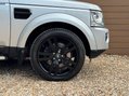Land Rover Discovery 3.0 Discovery SE Tech SDV6 Auto 4WD 5dr 10