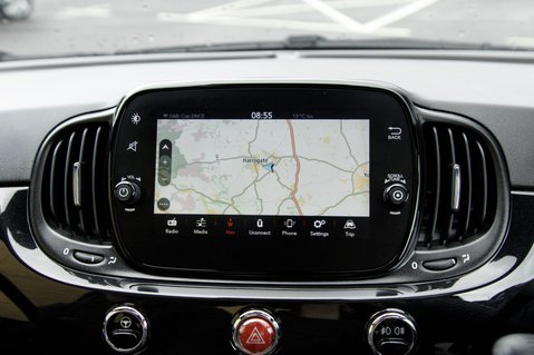Fiat 500 DOLCEVITA PLUS MHEV 24