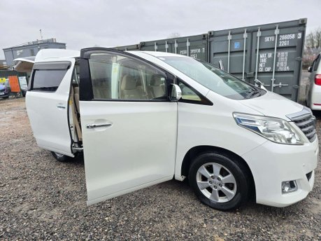 Toyota Alphard Auto+Petrol+LowMiles+8Seater 8