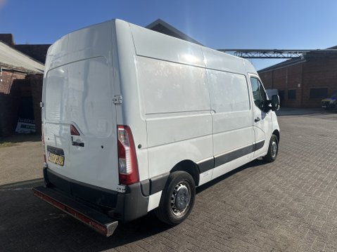Renault Master MH35 BUSINESS DCI S/R P/V Refrigerated Van 7