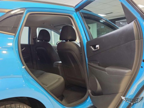 Hyundai KONA 64kWh Premium Auto 5dr (10.5kW Charger) 53