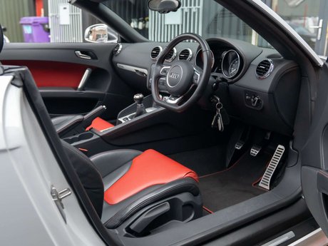 Audi TT 2.0 TTS TFSI Quattro 4WD 2dr 4