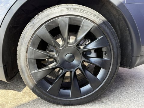 Tesla Model Y (Dual Motor) Long Range SUV 5dr Electric Auto 4WDE (384 bhp) 16