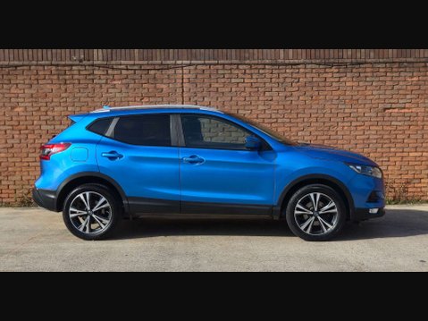 Nissan Qashqai 1.5 Qashqai N-Connecta dCi 5dr 12