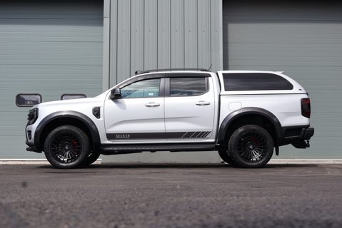 Ford Ranger WILDTRAK ECOBLUE FULLY STYLED WITH BODY COLOURED SNUG TOP 4