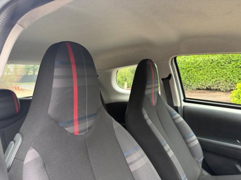 Peugeot 108 1.0 Active Euro 6 3dr 11