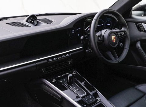 Porsche 911 Carrera S (992) 15