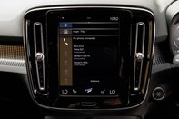Volvo XC40 B4 R-DESIGN MHEV 27