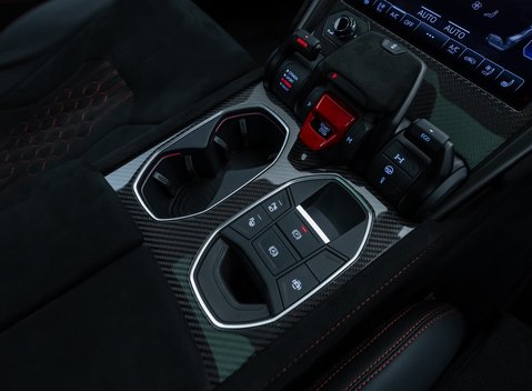 Lamborghini Urus PERFORMANTE 27