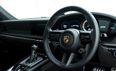 Porsche 911 (992) GT3 9