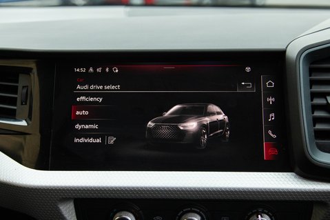 Audi A1 SPORTBACK TFSI S LINE 27