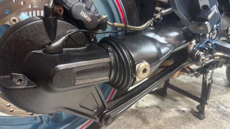 BMW R1150 R 2003 44K GREAT COLOUR SCHEME MOT SERVICED WARRANTY 23