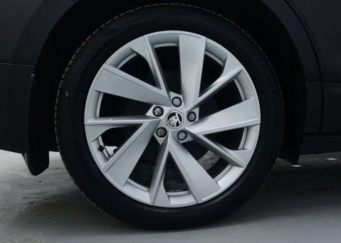 Skoda Enyaq iV 62kWh 60 SUV 5dr Electric Auto (DC120kW) (179 ps) 15