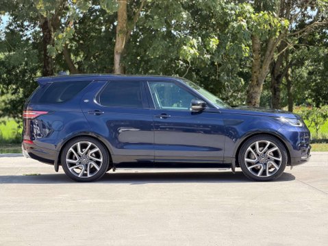 Land Rover Discovery 3.0 Discovery HSE SD6 Auto 4WD 8