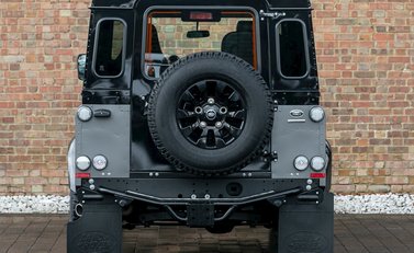 Land Rover Defender 90 Autobiography Edition 5