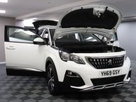 Peugeot 3008 PURETECH S/S ALLURE 15