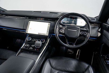 Land Rover Range Rover Sport 3.0 P400 MHEV Dynamic SE SUV 5dr Petrol Auto 4WD Euro 6 22