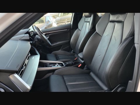 Audi A3 TFSI S LINE MHEV 36