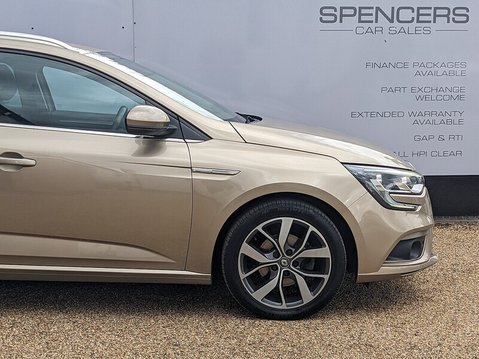 Renault Megane DYNAMIQUE S NAV TCE 11