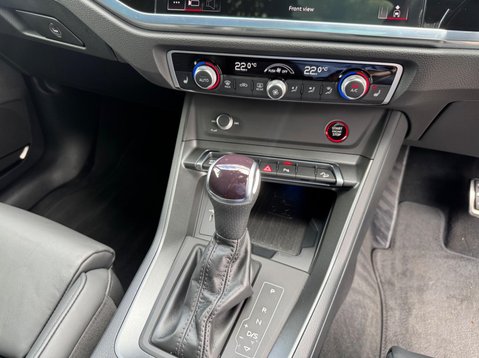 Audi RS Q3 RS TFSI QUATTRO VORSPRUNG 21