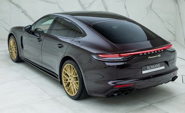 Porsche Panamera 4S E-Hybrid 7