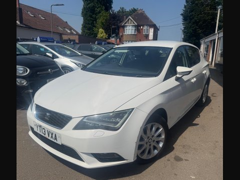 SEAT Leon 1.6 TDI CR SE Euro 5 (s/s) 5dr 1
