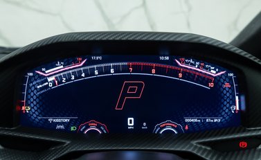 Lamborghini Revuelto 19