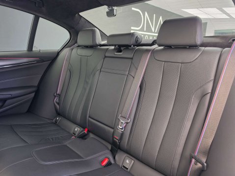 BMW M5 4.4i V8 Competition Saloon 4dr Petrol Steptronic xDrive Euro 6 (s/s) (625 p 4