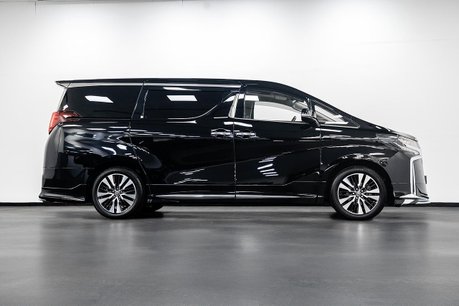 Toyota Alphard 2.5 MPV 2.5 SUV Automatic Petrol 15