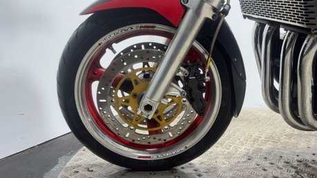 Suzuki GSX1400 2004 ONLY 15K OUTSTANDING CUSTOM CONDITION 1400CC MUSCLE BIKE 45