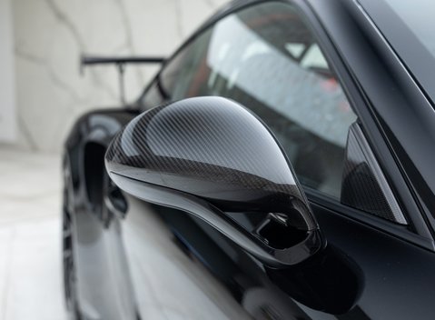Porsche 911 (991) GT2 RS Weissach 45