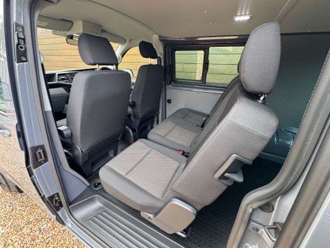Volkswagen Transporter 2.0 Transporter T32 Highline TDI 4Motion 4WD 35
