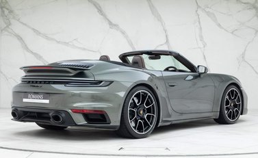 Porsche 911 Turbo S Cabriolet (992) 27