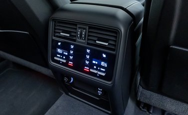 Porsche Cayenne Turbo GT 15