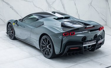 Ferrari SF90 Stradale ASSETTO FIORANO 14