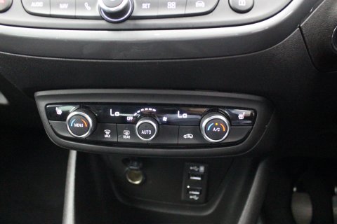 Vauxhall Crossland 5dr 1.2 Turbo Ultimate 14