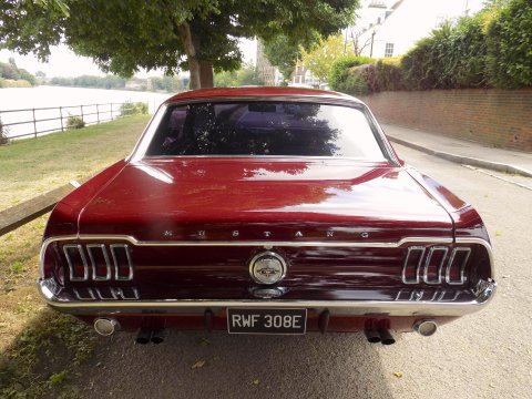 Ford Mustang 289 Hardtop Coupe 10