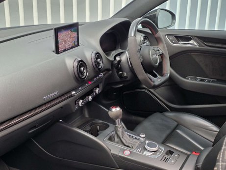 Audi RS3 2.5 TFSI GPF Audi Sport Edition Saloon 4dr Petrol S Tronic quattro Euro 6 ( 37