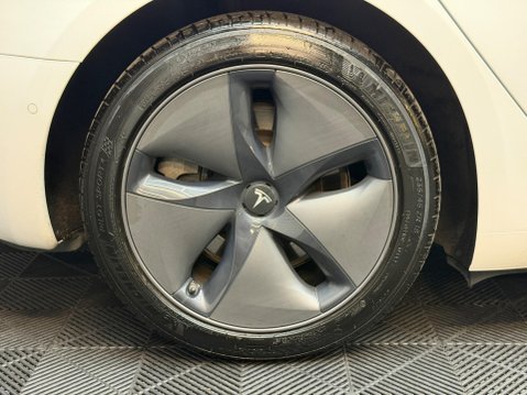 Tesla Model 3 Standard Range Plus Auto RWD 4dr 26