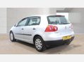 Volkswagen Golf SE 4