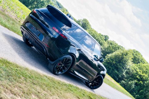 Land Rover Range Rover Sport D300 Dynamic SE 20