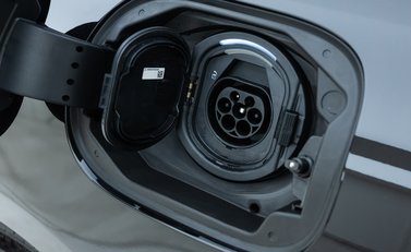 Mercedes-Benz C63 S AMG E Performance Estate Night Edition 35