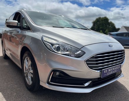 Ford S-Max 2.5 S-Max Titanium HEV CVT 5dr 21