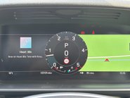 Land Rover Discovery D300 Commercial Dynamic HSE 35