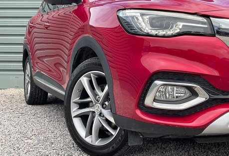MG HS 1.5 T-GDI PHEV EXCLUSIVE