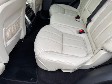 Land Rover Range Rover Sport SDV6 HSE DYNAMIC 35