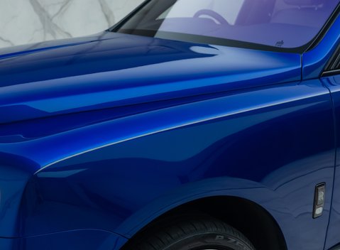 Rolls-Royce Cullinan Series II BLACK BADGE 39