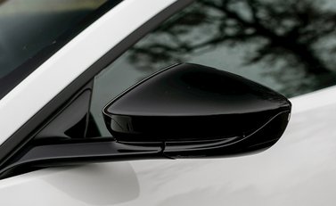 Aston Martin V8 Vantage 27