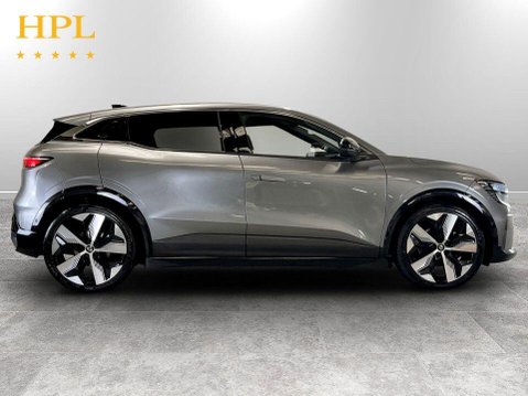 Renault Megane E-Tech 60kWh techno Hatchback 5dr Electric Auto (optimum charge) (220 ps) 8