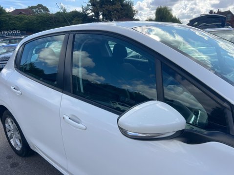 Peugeot 208 1.2 PureTech Active Euro 6 5dr 14